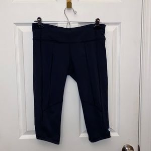 Lululemon cropped capris